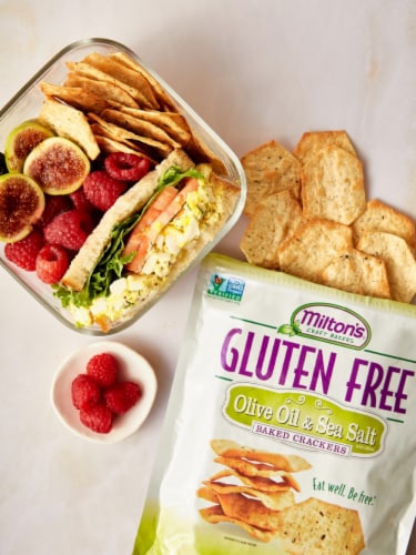 Milton's® Craft Bakers Gluten Free Olive Oil & Sea Salt Baked Crackers Perspective: bottom