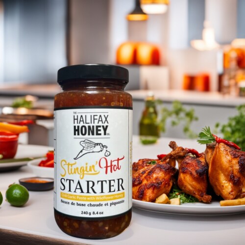 Stingin' Hot STARTER | Chili Garlic Paste with Wildflower Honey | 8.4oz Perspective: bottom
