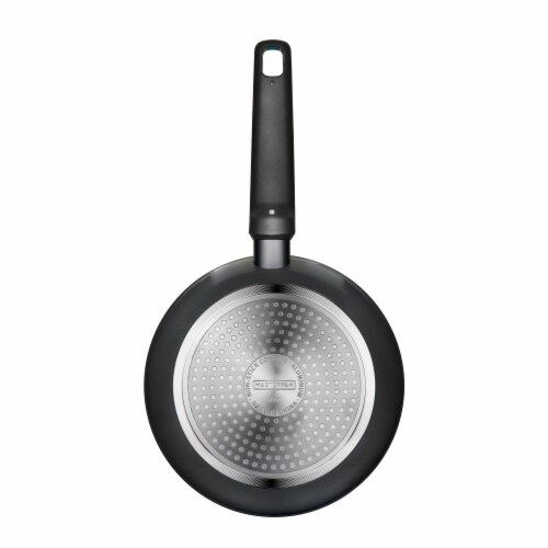 Fry Pan And Skillet, Ceramic Non-Stick Aluminium Cookware With Bakelite Handle, 8  (20Cm) Perspective: bottom