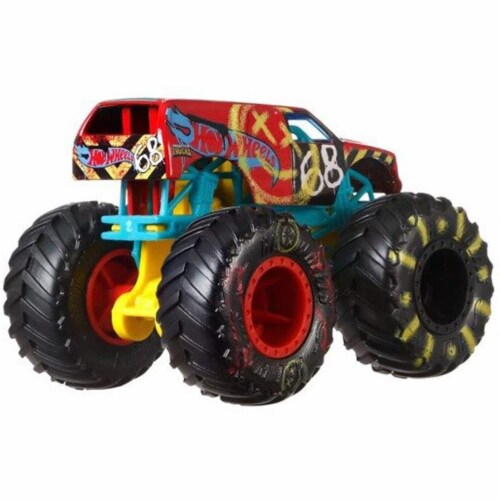 Hot Wheels Monster Trucks 1:64 Scale Demo Derby, Includes Crushable Car Perspective: bottom