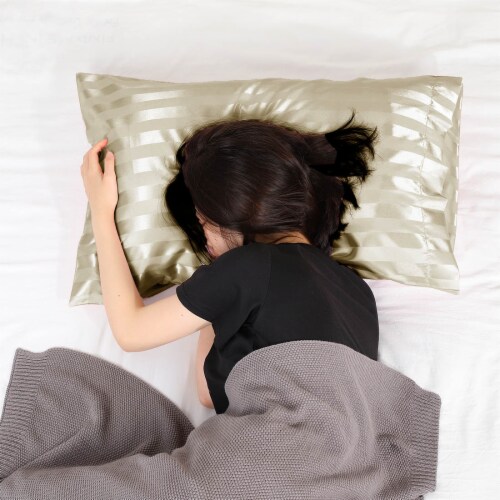 uxcell 2 Pcs Satin Silky Pillowcases with Envelop Closure Perspective: bottom