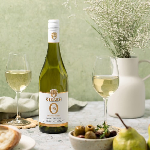 Giesen Zero Chardonnay Perspective: bottom