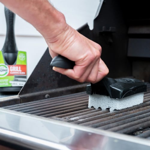 EarthStone® Grill Cleaning Block with Starter Handle - Black/Gray Perspective: bottom
