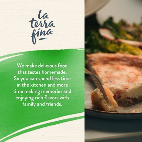 La Terra Fina® Cheddar & Broccoli Quiche Perspective: bottom