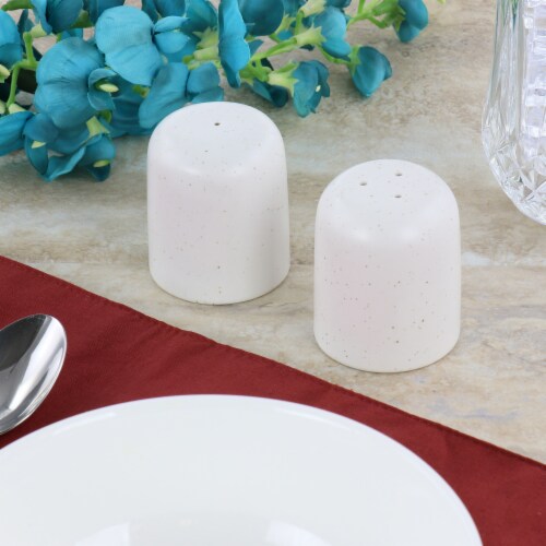 Studio 3B Mio 2.3 Inch Salt and Pepper Shaker Set in Sea Salt Perspective: bottom
