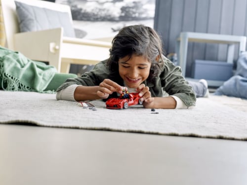 76895LEGO® Speed Champions Ferrari F8 Tributo Building Toy Perspective: bottom
