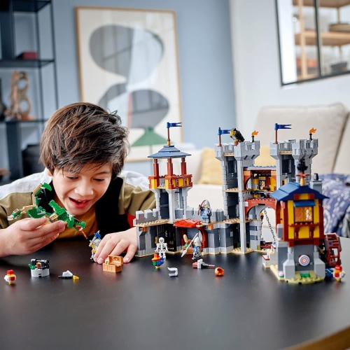 LEGO® Creator Medieval Castle Perspective: bottom