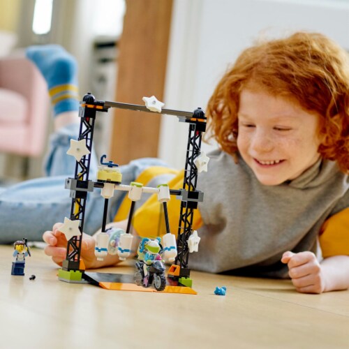 LEGO® City The Knockdown Stunt Challenge Building Toy Perspective: bottom
