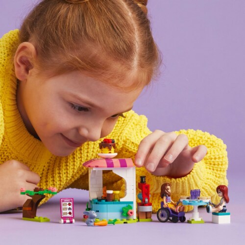 LEGO Friends Pancake Shop Perspective: bottom