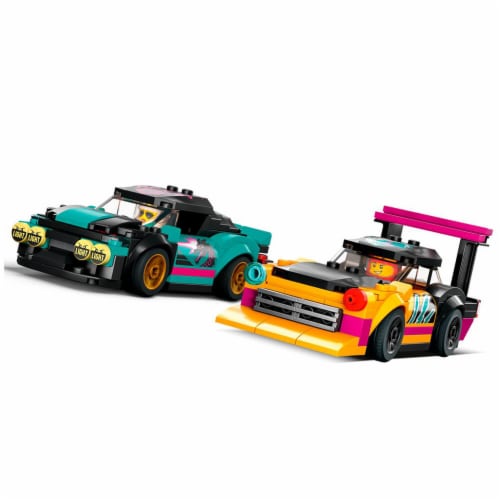 LEGO® 60389 CITY Custom Car Garage Set Perspective: bottom
