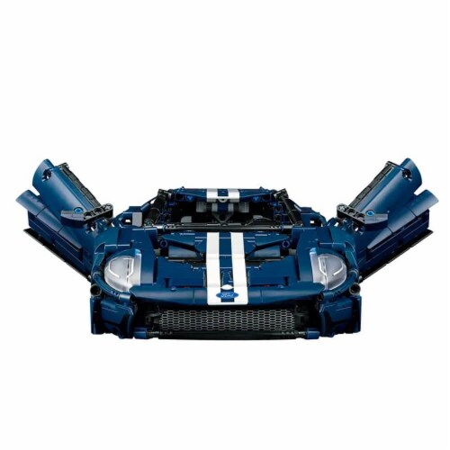 LEGO 42154 Technic 2022 Ford GT Car Perspective: bottom