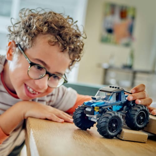 60402 LEGO® City Monster Truck Perspective: bottom