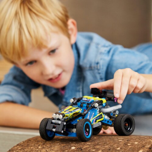 LEGO® Technic™ Off-Road Race Buggy 42164 Perspective: bottom
