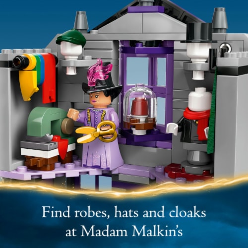 LEGO® Harry Potter Ollivanders & Madam Malkin's Robes Set 76439 Perspective: bottom