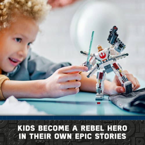 LEGO® Star Wars Luke Skywalker X-Wing Mech Buildable Action Figure Perspective: bottom