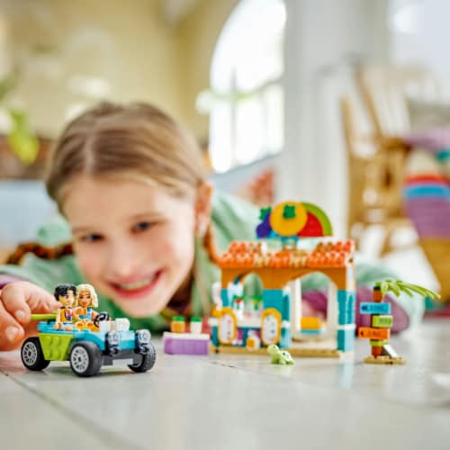 LEGO® Friends™ Beach Smoothie Stand Play Food Set Perspective: bottom