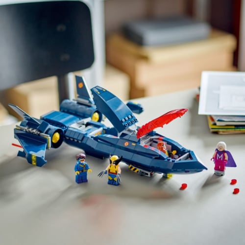 LEGO Marvel X-Men X-Jet Building Toy for Marvel Fans 76281 Perspective: bottom