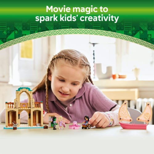 LEGO® 75681 Glinda Eelphaba & Nessarose at Shiz University Building Set Perspective: bottom