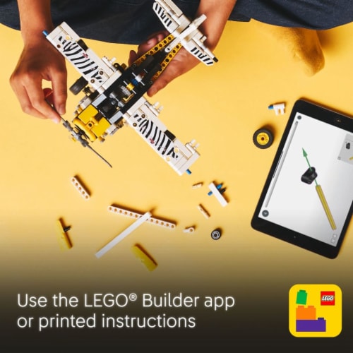 LEGO Technic Bush Plane Building Toy 42198 Perspective: bottom