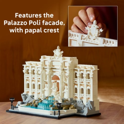 LEGO Trevi Fountain Perspective: bottom