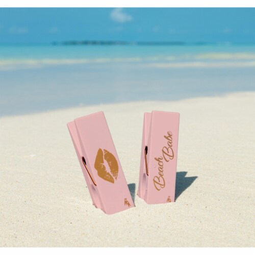 Beach Pool Towel Clips Beach Babe Lips Secure Bag Lounge Chair Protection Accessory LogoPeg Perspective: bottom