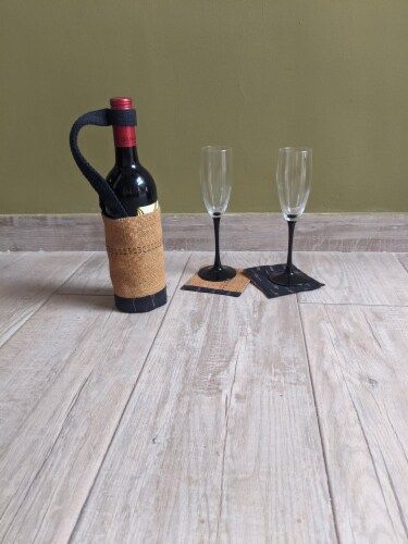 BOTOLE Unique Bottle Gifter Carrier Organic Handmade with Handle Perspective: bottom