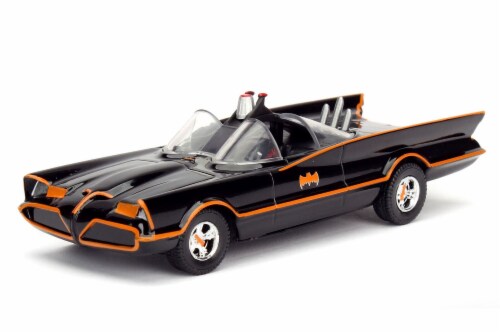 MTI Diecast Batman Batmobile Pack Perspective: bottom