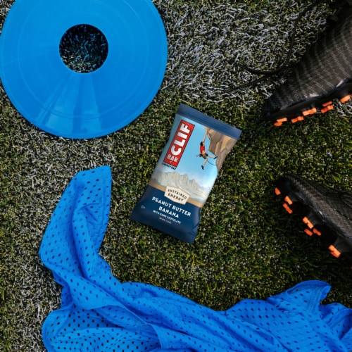 CLIF BAR Peanut Butter Banana with Dark Chocolate Energy Protein Bars Perspective: bottom