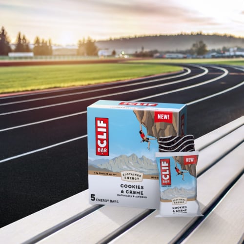 CLIF BAR Cookies & Creme Energy Protein Bars Perspective: bottom