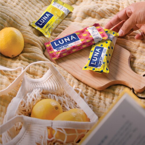 Luna Mash-Ups Lemonzest + Blueberry Whole Nutrition Bars Perspective: bottom