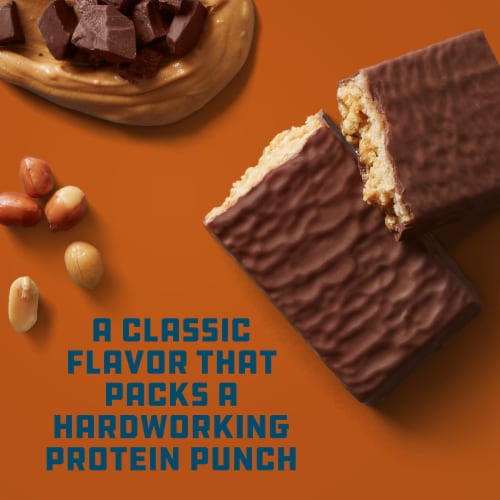 CLIF® Builders® Chocolate Peanut Butter Protein Bars Perspective: bottom