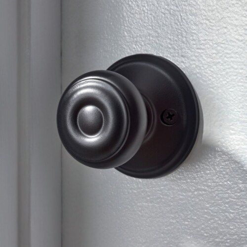 Krylon® ColorMaxx™ Indoor/Outdoor Spray Paint + Primer - Semi-Gloss Black Perspective: bottom