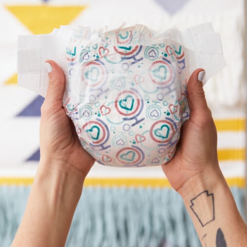 Seventh Generation Protection Baby Diapers Perspective: bottom
