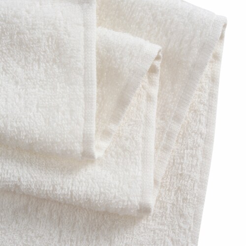 VCNY Home Gingerbread Hand Towels Perspective: bottom