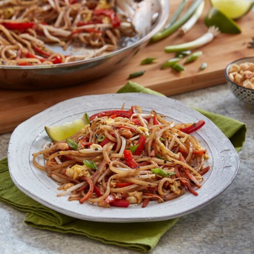 Thai Kitchen Gluten Free Pad Thai Sauce Perspective: bottom