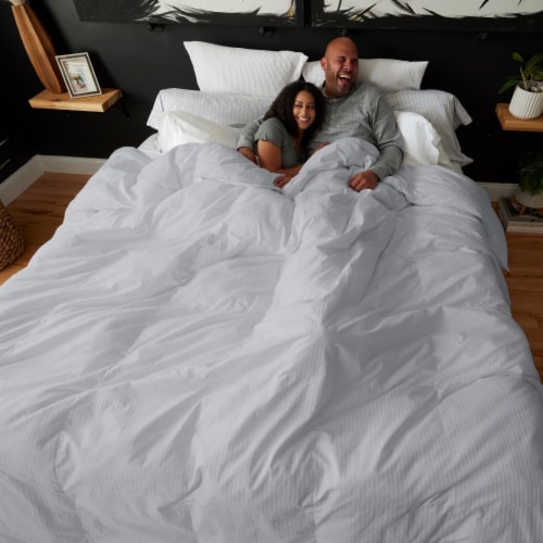 Downlite World s Biggest Comforter Colossal King Size Down