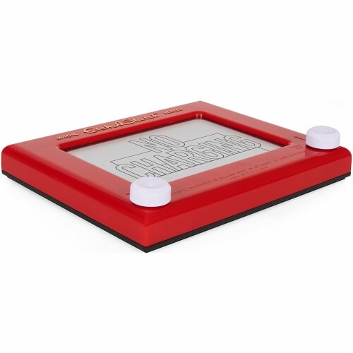 Spin Master  Etch A Sketch Classic Perspective: bottom