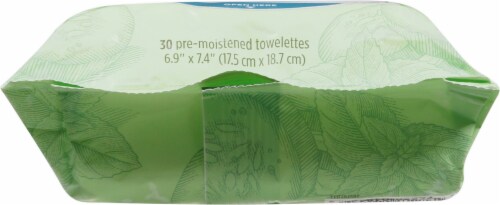 Burt’s Bees Eucalyptus Cooling Pre-Moistened Body Wipes Perspective: bottom
