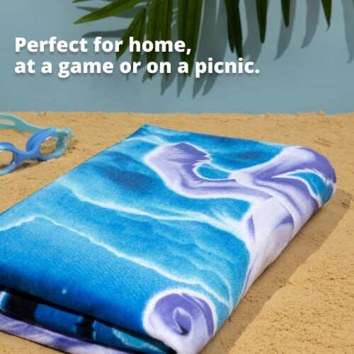 Dawhud Direct Unicorn Kingdom Beach Towel for Women, Girls, Kids, Men Perspective: bottom