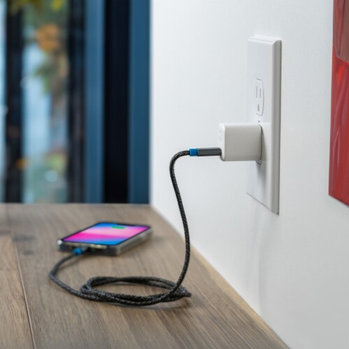 Nimble® Wall Charger Perspective: bottom
