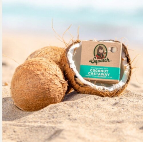 Dr. Squatch® Coconut Castaway Men's Natural Soap Bar Perspective: bottom