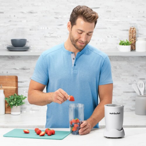 NutriBullet NB90901AW 32 Oz. Pro Personal Blender - White Perspective: bottom