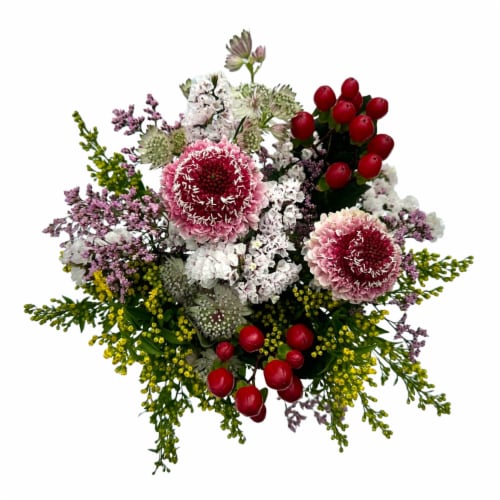 English Countryside Bouquet Perspective: bottom