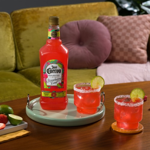 Jose Cuervo® Strawberry Lime Ready To Serve Margarita Perspective: bottom