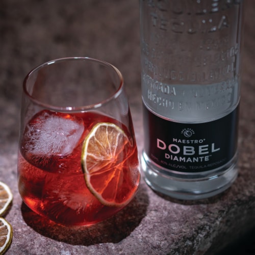 Maestro Dobel® Diamante® Tequila Cristalino Perspective: bottom