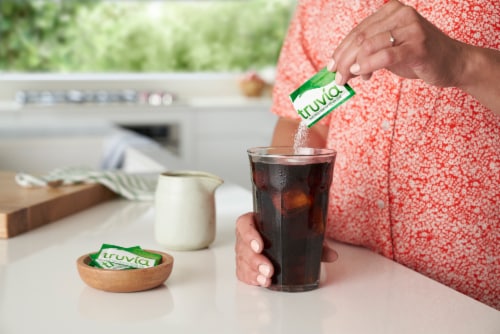 Truvia Original Calorie-Free Sweetener from the Stevia Leaf Packets, 240 Count, 16.9 oz Carton Perspective: bottom