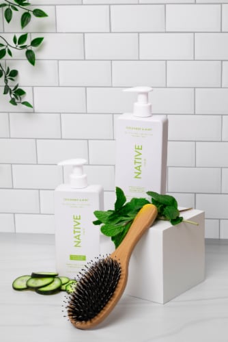Native Hair Cucumber & Mint Volumizing Shampoo Perspective: bottom