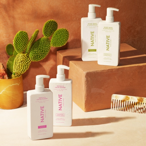 Native Volumizing Conditioner Vanilla & Cactus Flower Scent Perspective: bottom