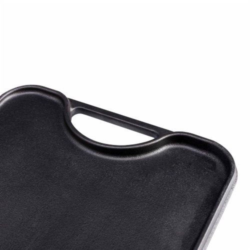 Victoria Cast Iron Rectangular Reversible Griddle Perspective: bottom