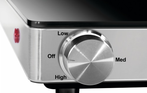 Chefman Compact Glass Top Electric Warming Tray Perspective: bottom